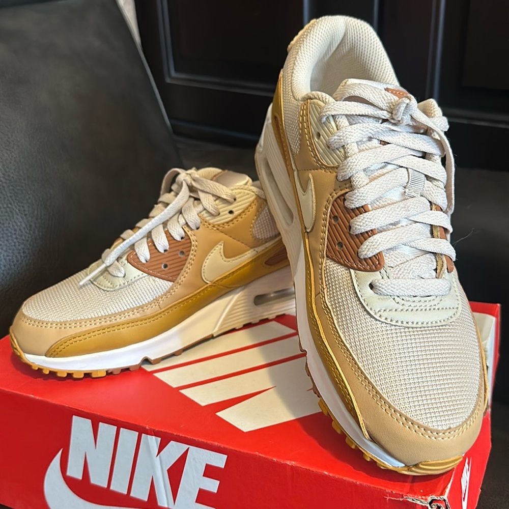 Nike Air Max 90